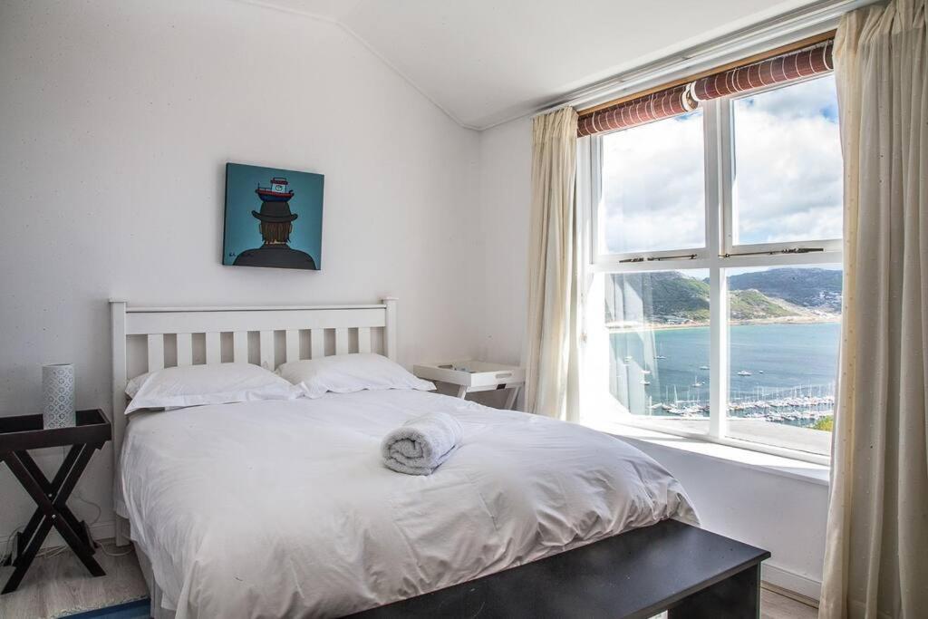 Spectacular Views Simonstown Ferienhaus *